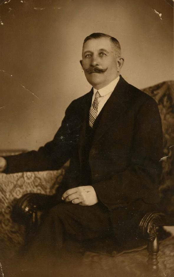 Steier György